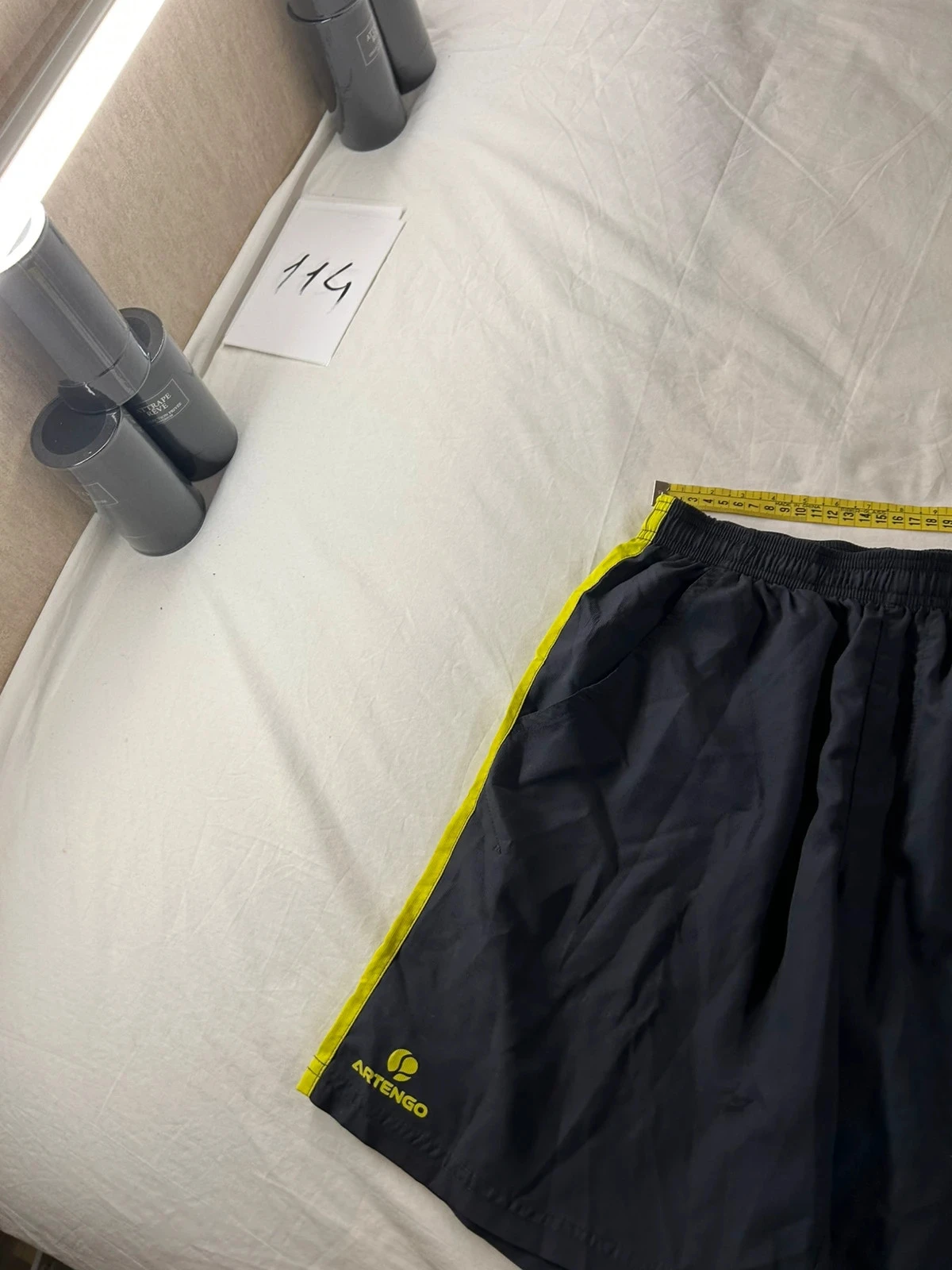 Short gris à rayures jaune vintage artengo – photo 3